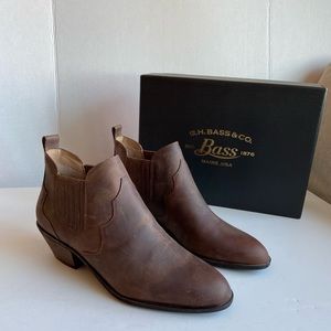 G.H. Bass Naomi Western Leather Bootie US 8M